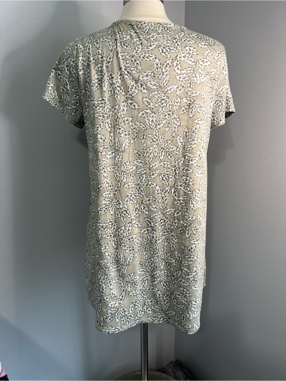 J. Jill Pure Jill M Green White 100% Pima Cotton Side-Slit Elliptical Tee Top - Picture 5 of 13